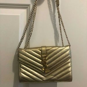 YSL Yves Saint Laurent

Ysl purse